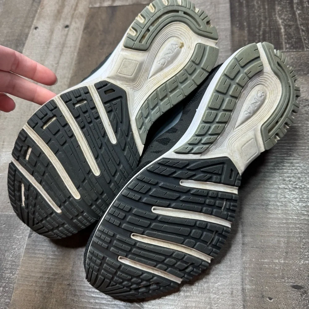 Brooks Dark Gray and Black Running Shoes